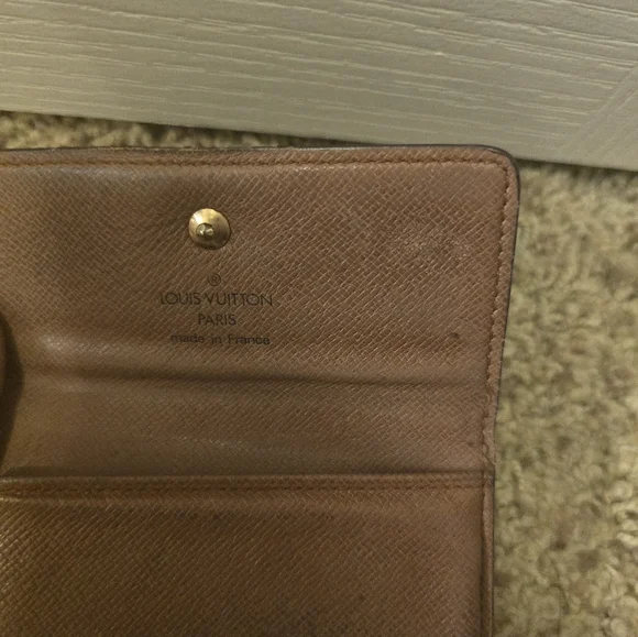 Louis Vuitton Monogram Brown Wallet - Picture 12 of 16